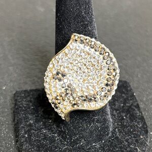 Elegant 18KRGP Chunky Cocktail Clear Rhinestone Gold Tone Ring Size 9